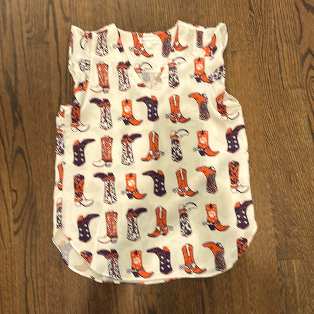 Clemson top XS Stewart Simmons